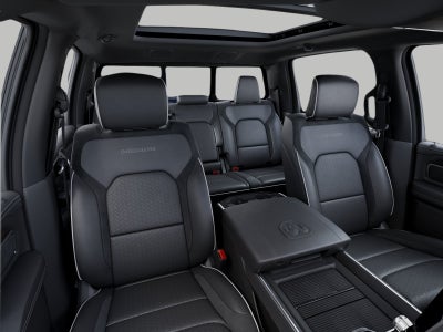2026 RAM 1500 Laramie 4x4 Crew Cab 5'7 Box
