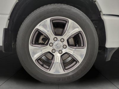 2023 RAM 1500 Laramie Crew Cab 4x4 5'7' Box
