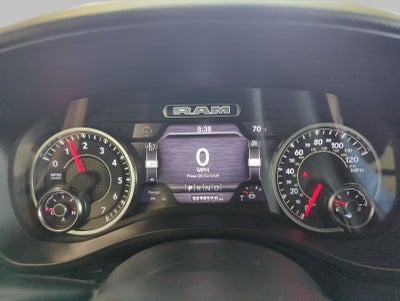 2023 RAM 1500 Big Horn Crew Cab 4x4 6'4' Box
