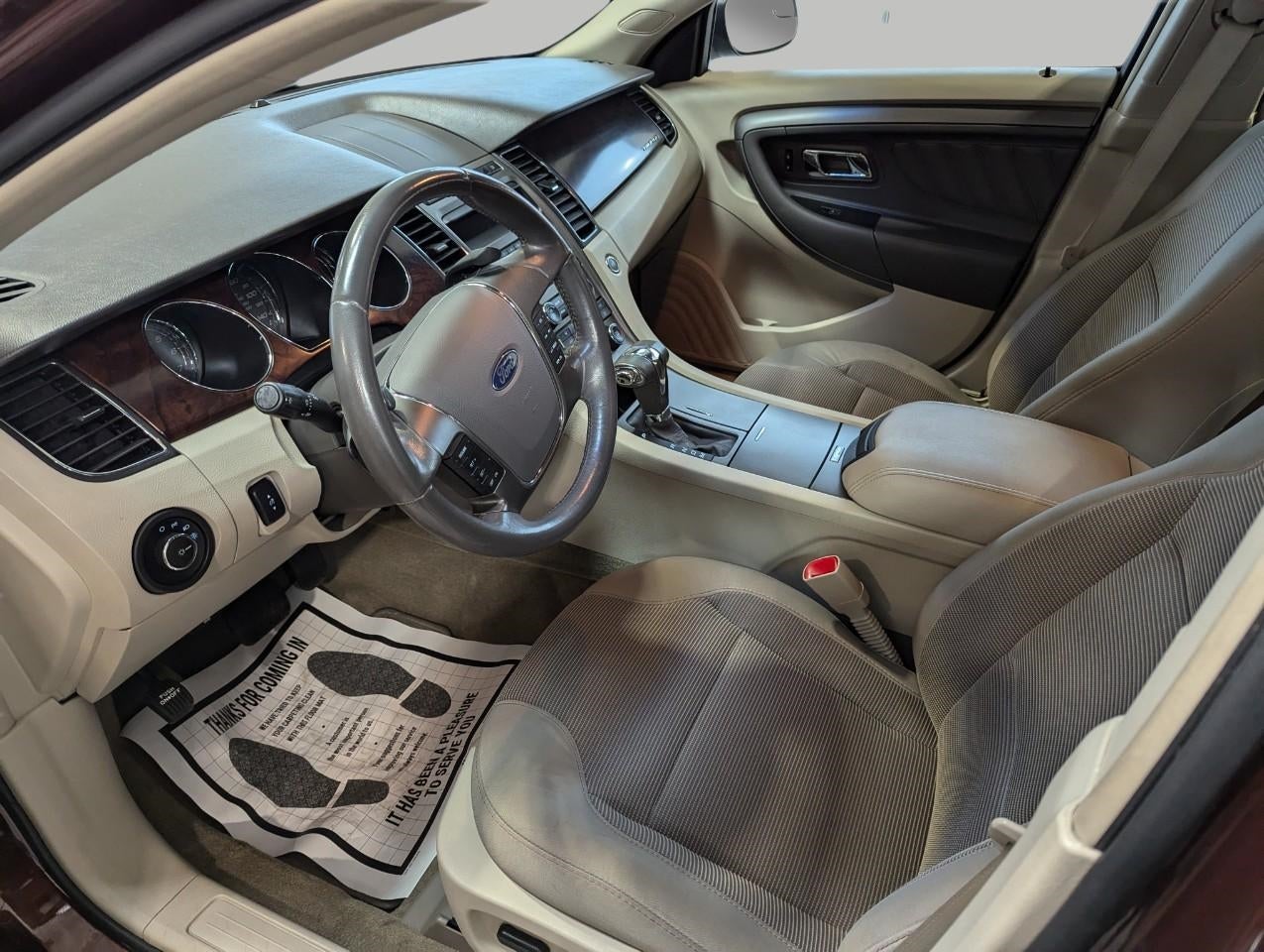 2012 Ford Taurus SEL