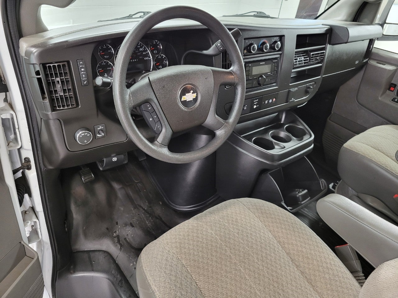 2021 Chevrolet Express Cargo RWD 2500 Extended Wheelbase WT