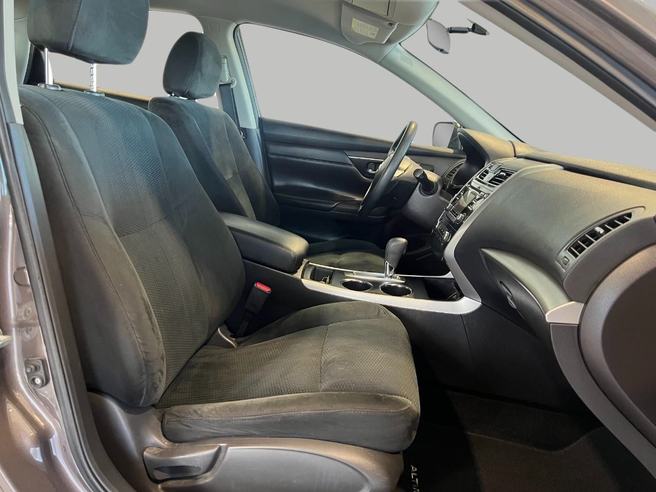 2015 Nissan Altima 4dr Sdn I4 2.5