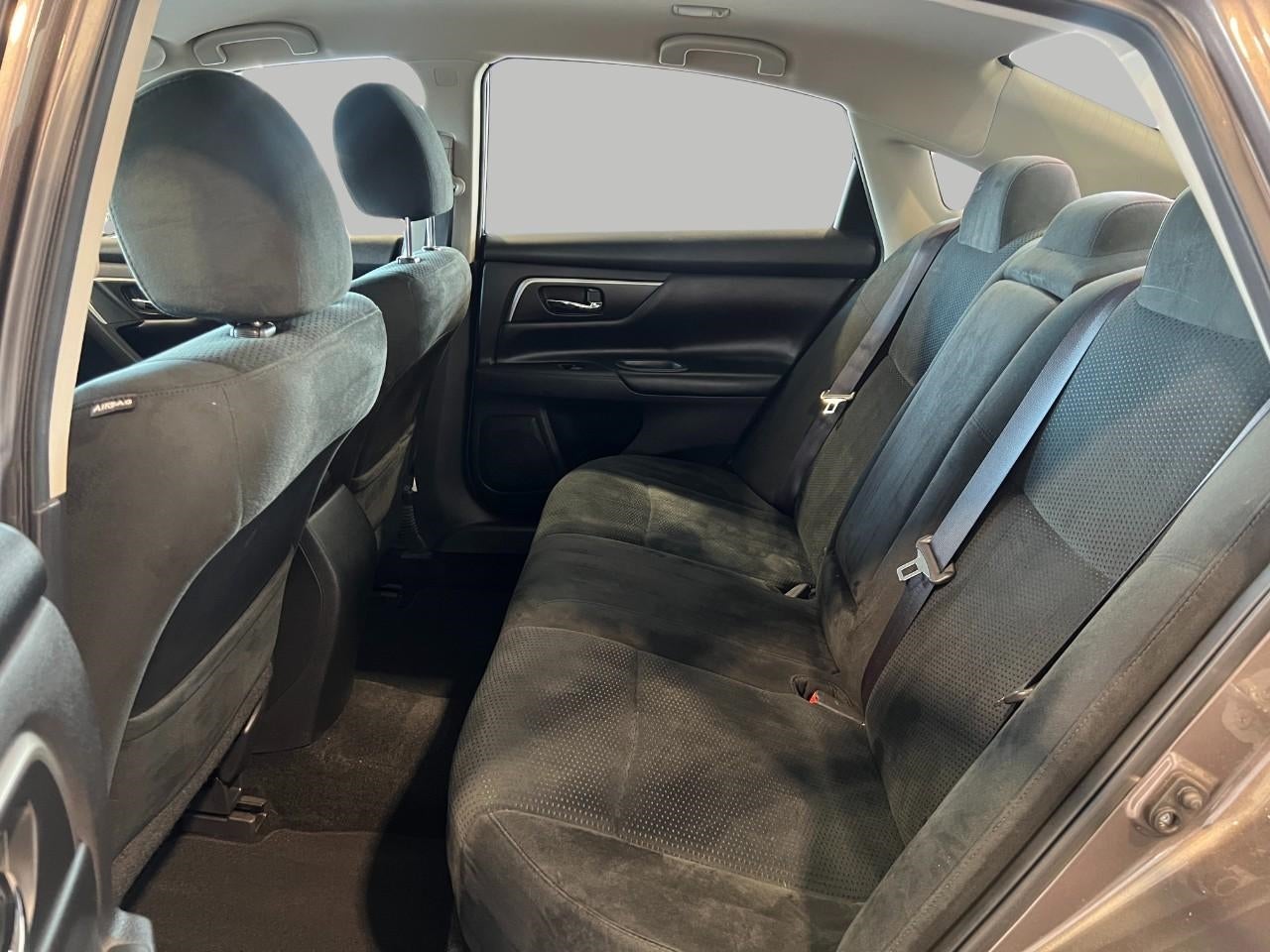 2015 Nissan Altima 4dr Sdn I4 2.5