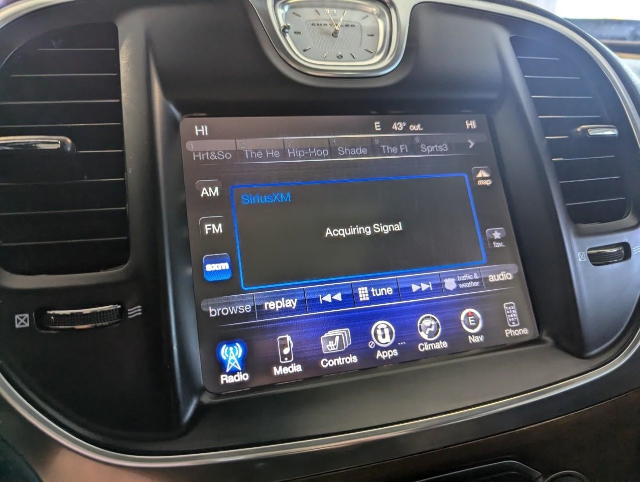 2015 Chrysler 300C Platinum