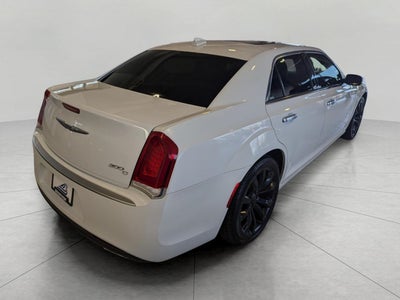 2015 Chrysler 300C Platinum