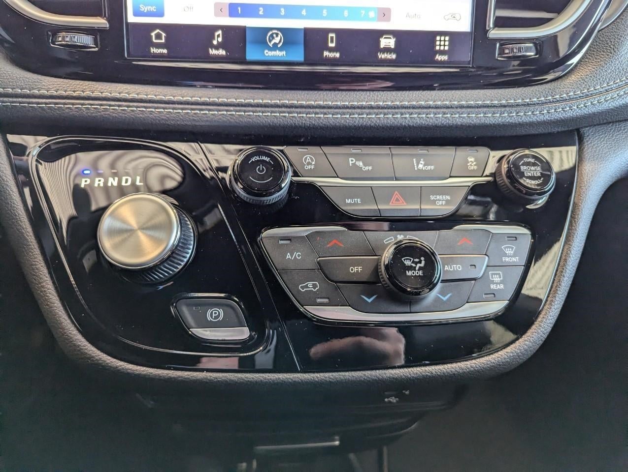 2026 Chrysler Pacifica PACIFICA SELECT