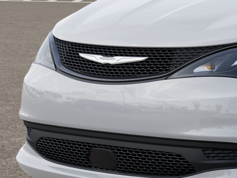 2026 Chrysler Voyager LX FWD
