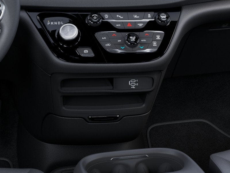 2026 Chrysler Voyager VOYAGER LX