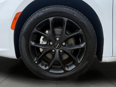 2025 Chrysler Pacifica Limited FWD