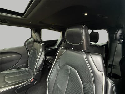2025 Chrysler Pacifica Limited FWD