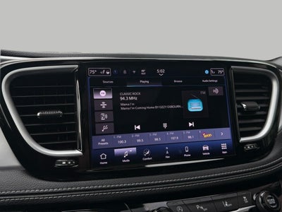 2025 Chrysler Pacifica Limited FWD