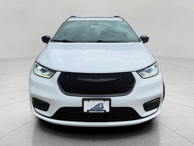 2025 Chrysler Pacifica Limited FWD