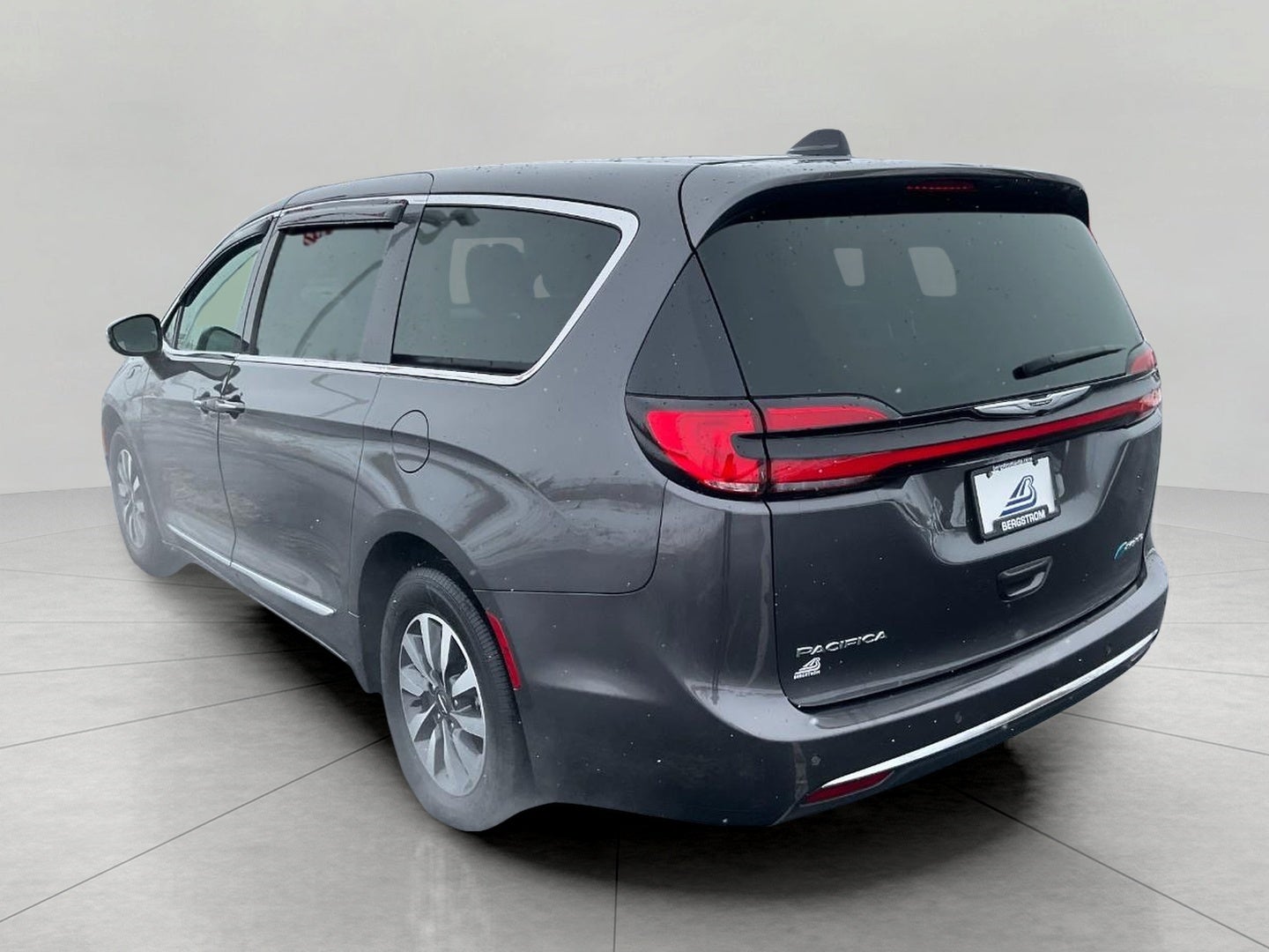 2023 Chrysler Pacifica Hybrid Limited