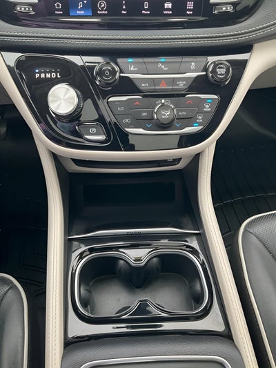 2023 Chrysler Pacifica Hybrid Limited