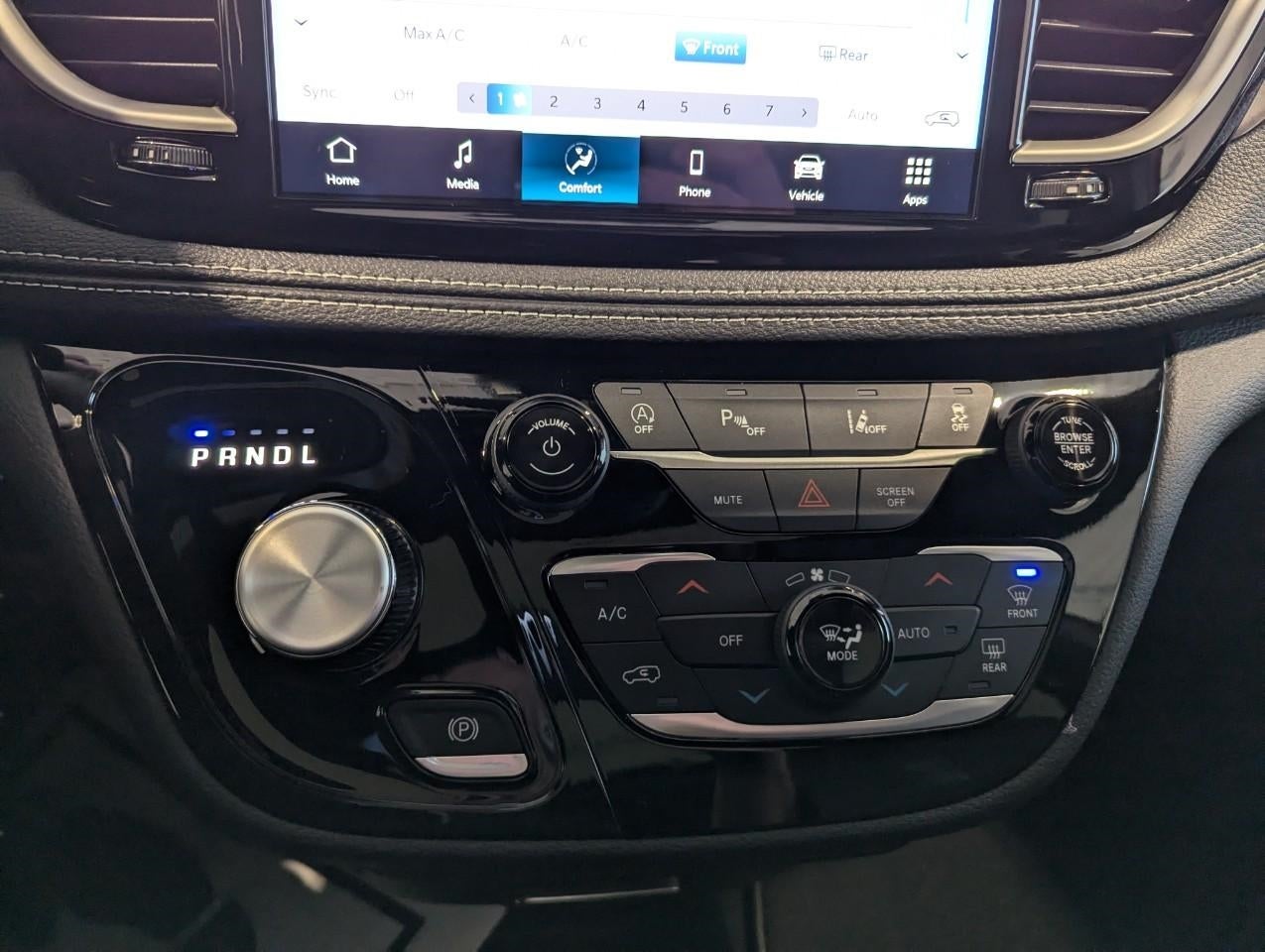 2026 Chrysler Pacifica PACIFICA SELECT AWD