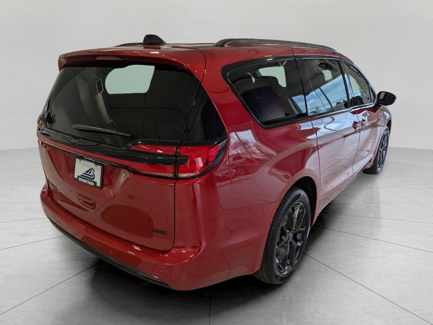 2026 Chrysler Pacifica PACIFICA SELECT AWD