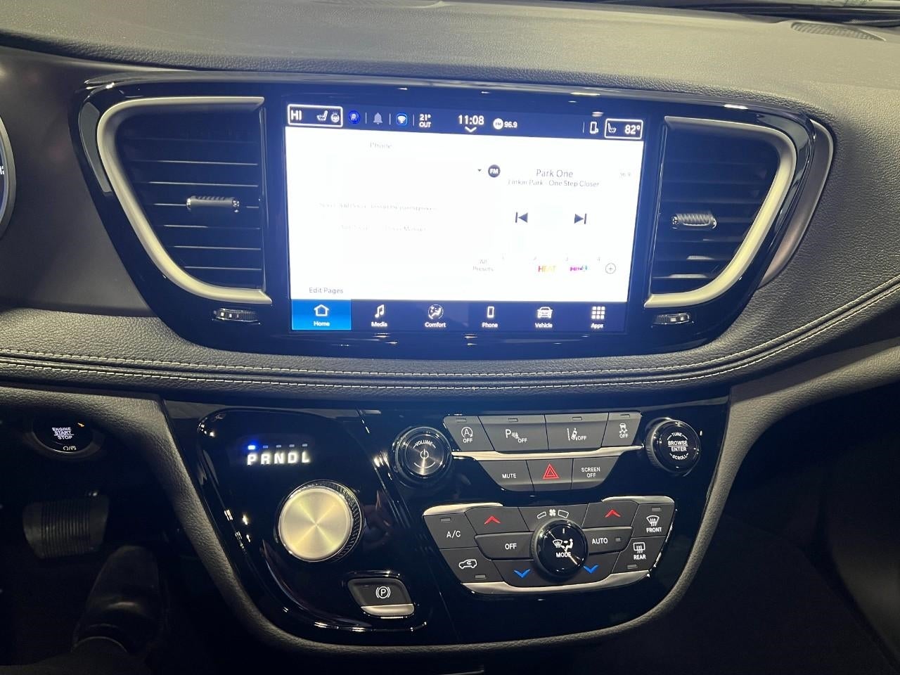 2026 Chrysler Pacifica PACIFICA SELECT AWD