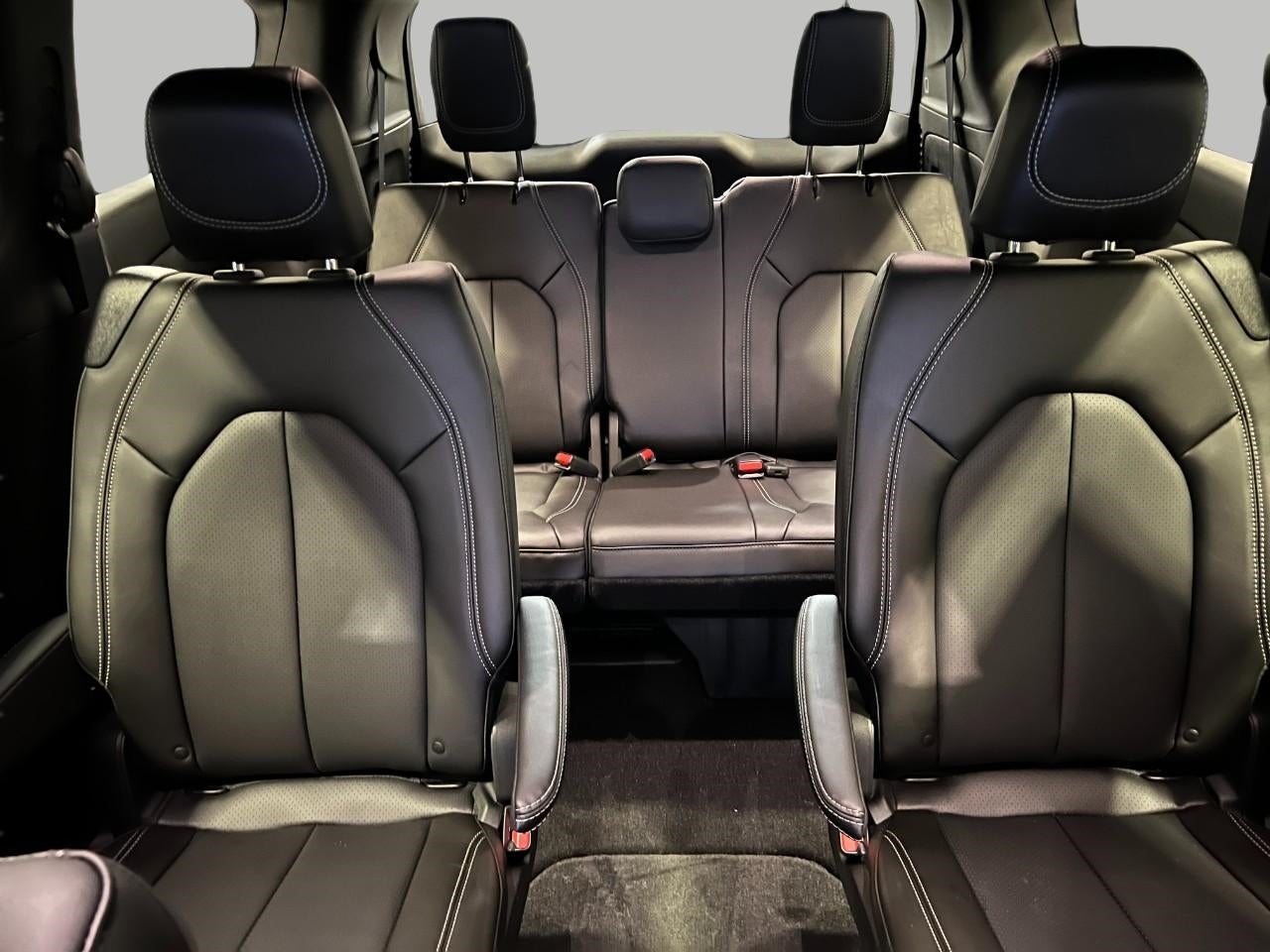 2026 Chrysler Pacifica PACIFICA SELECT AWD