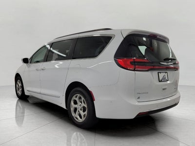2022 Chrysler Pacifica Limited AWD