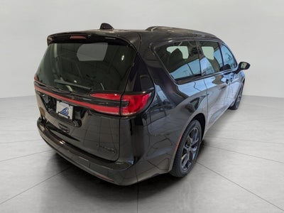 2026 Chrysler Pacifica PACIFICA LIMITED AWD
