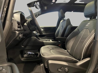 2026 Chrysler Pacifica PACIFICA LIMITED AWD