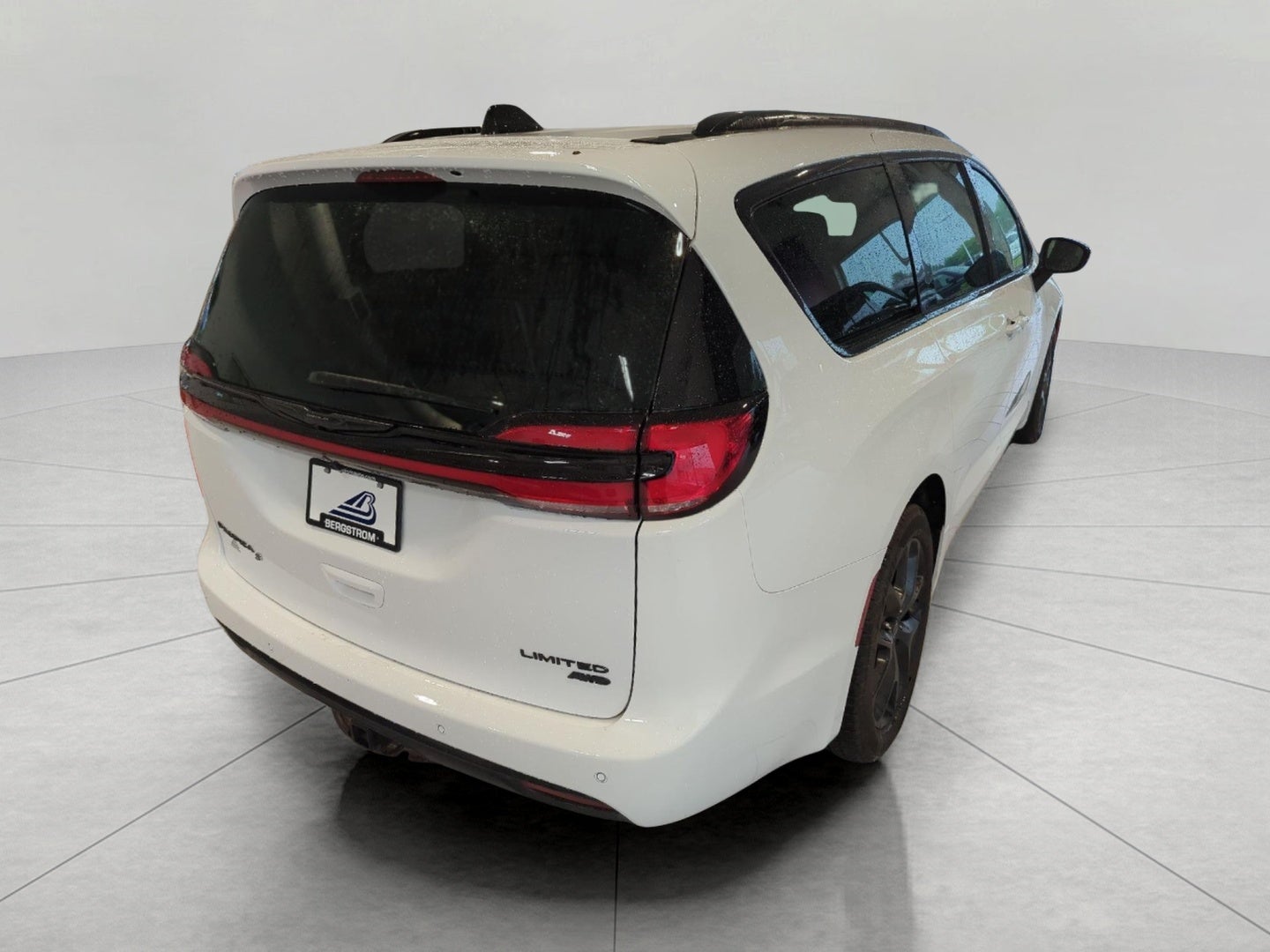 2026 Chrysler Pacifica PACIFICA LIMITED AWD