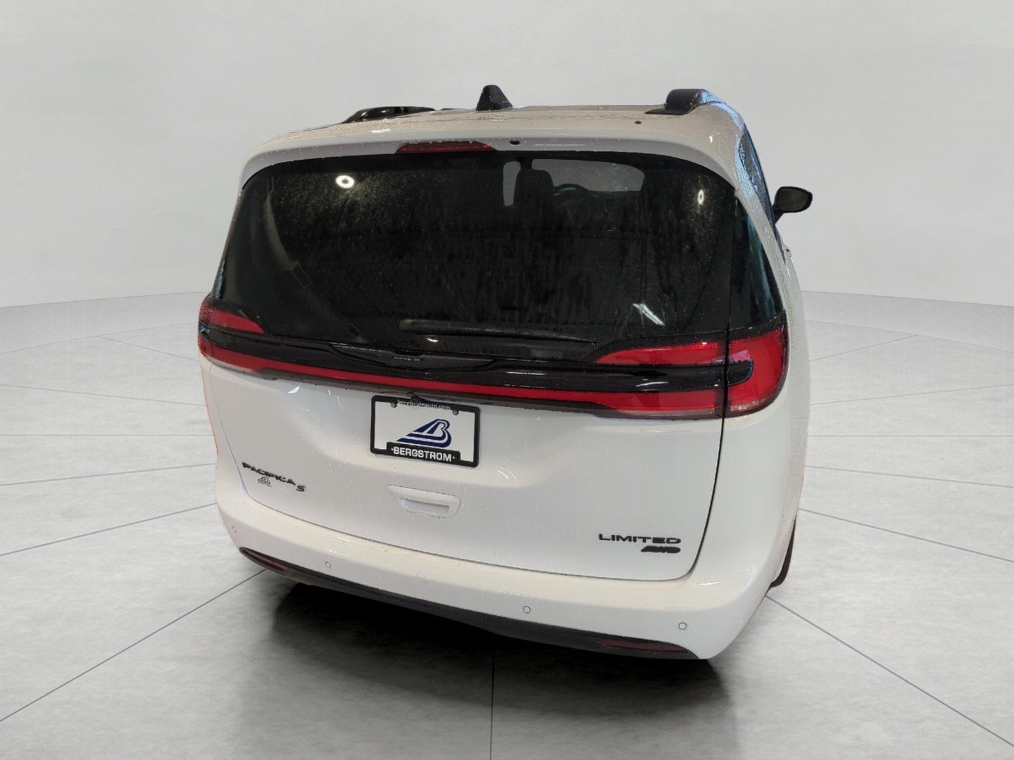 2026 Chrysler Pacifica PACIFICA LIMITED AWD