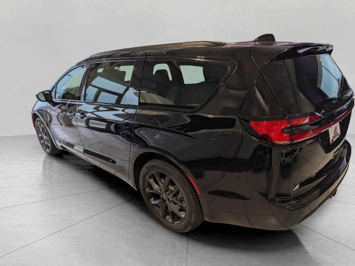 2026 Chrysler Pacifica PACIFICA LIMITED AWD