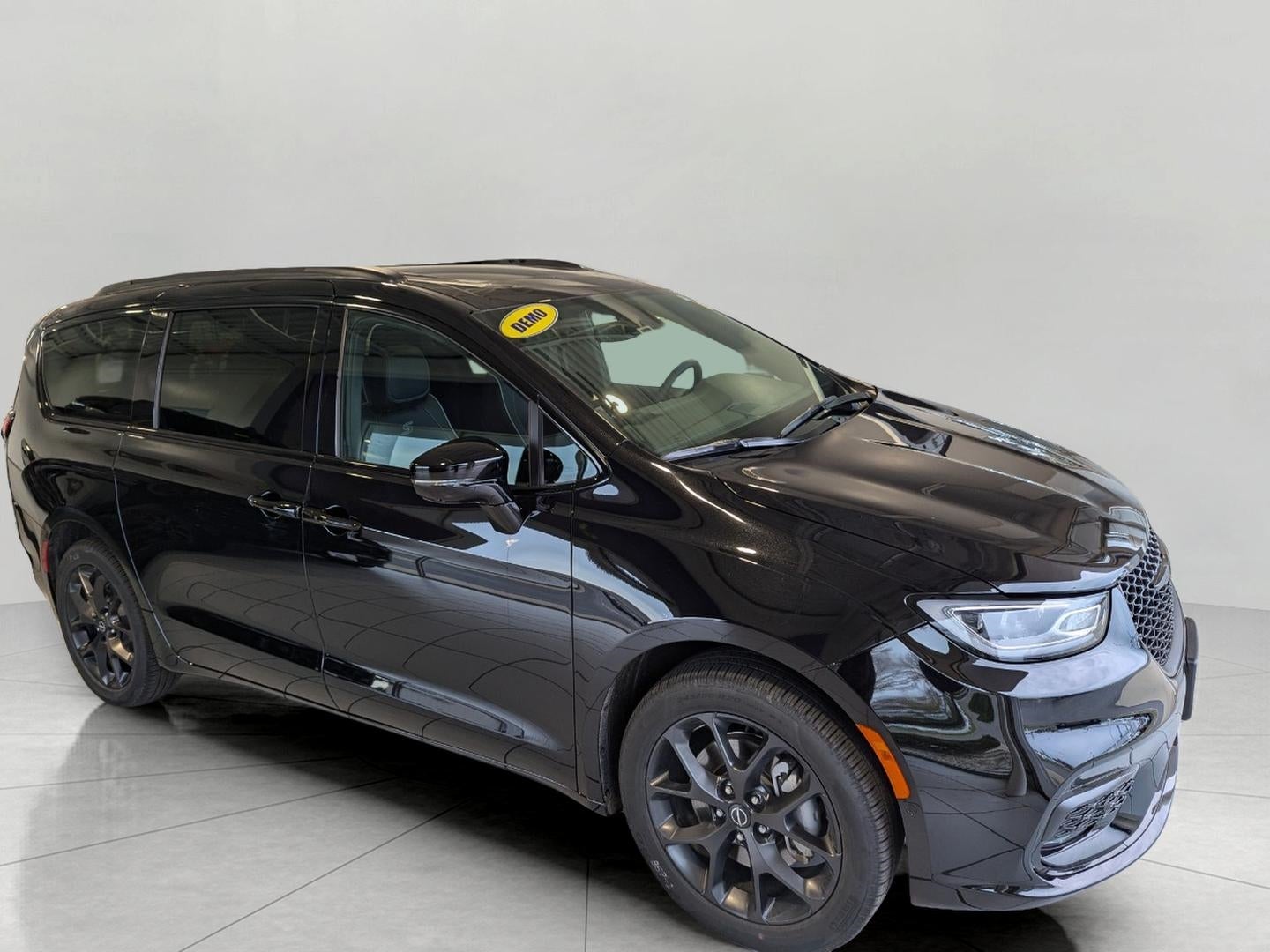 2026 Chrysler Pacifica PACIFICA LIMITED AWD