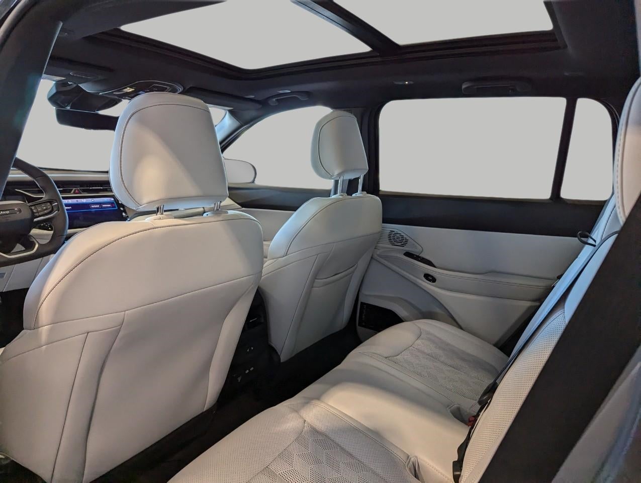 2026 Jeep Cherokee CHEROKEE OVERLAND 4X4