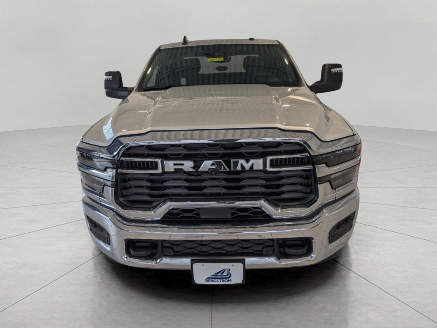 2026 RAM Ram 3500 RAM 3500 TRADESMAN CREW CAB 4X4 6'4' BOX