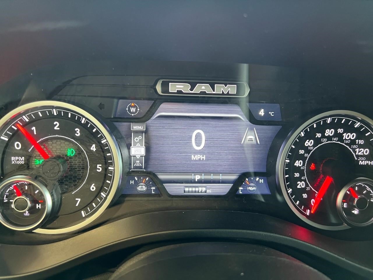 2026 RAM Ram 1500 RAM 1500 EXPRESS CREW CAB 4X4 5'7' BOX