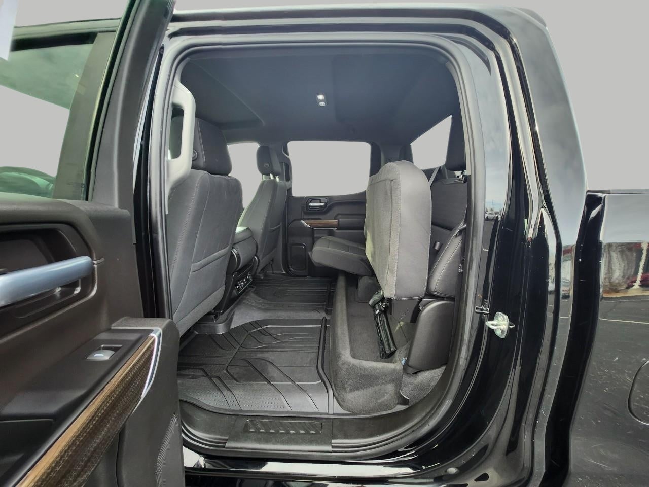 2022 Chevrolet Silverado 1500 LTD 4WD Crew Cab Short Bed RST