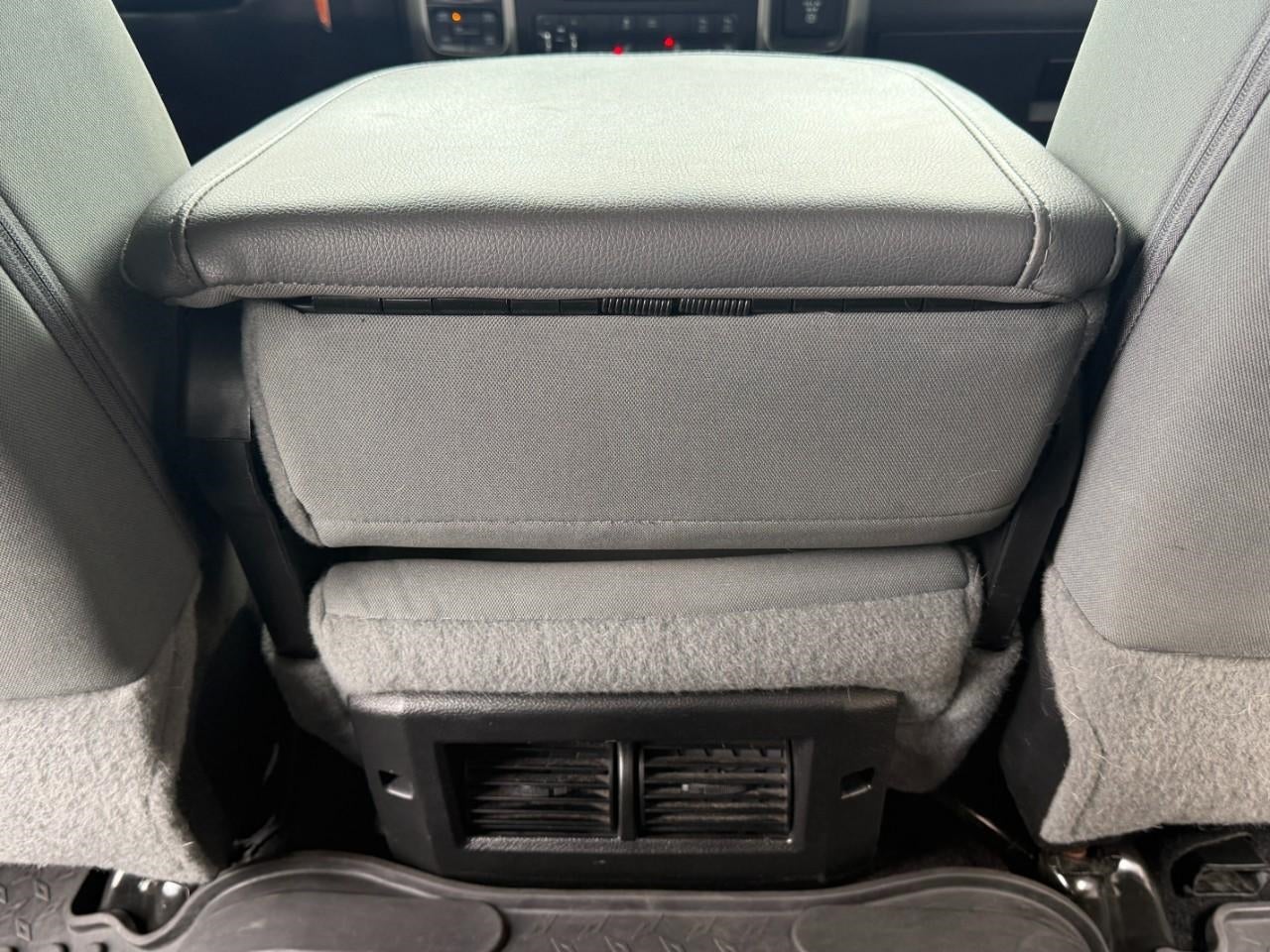 2018 RAM 1500 Big Horn 4x4 Crew Cab 5'7" Box