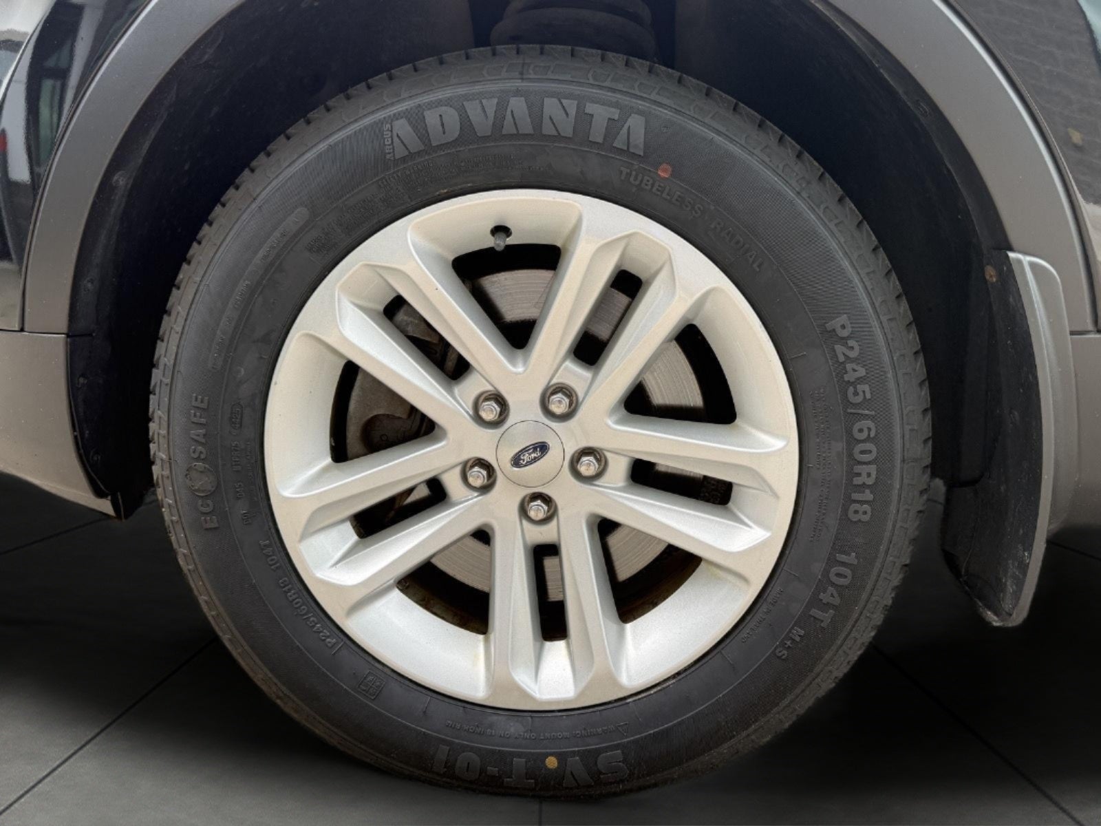 2014 Ford Explorer 4WD 4dr XLT