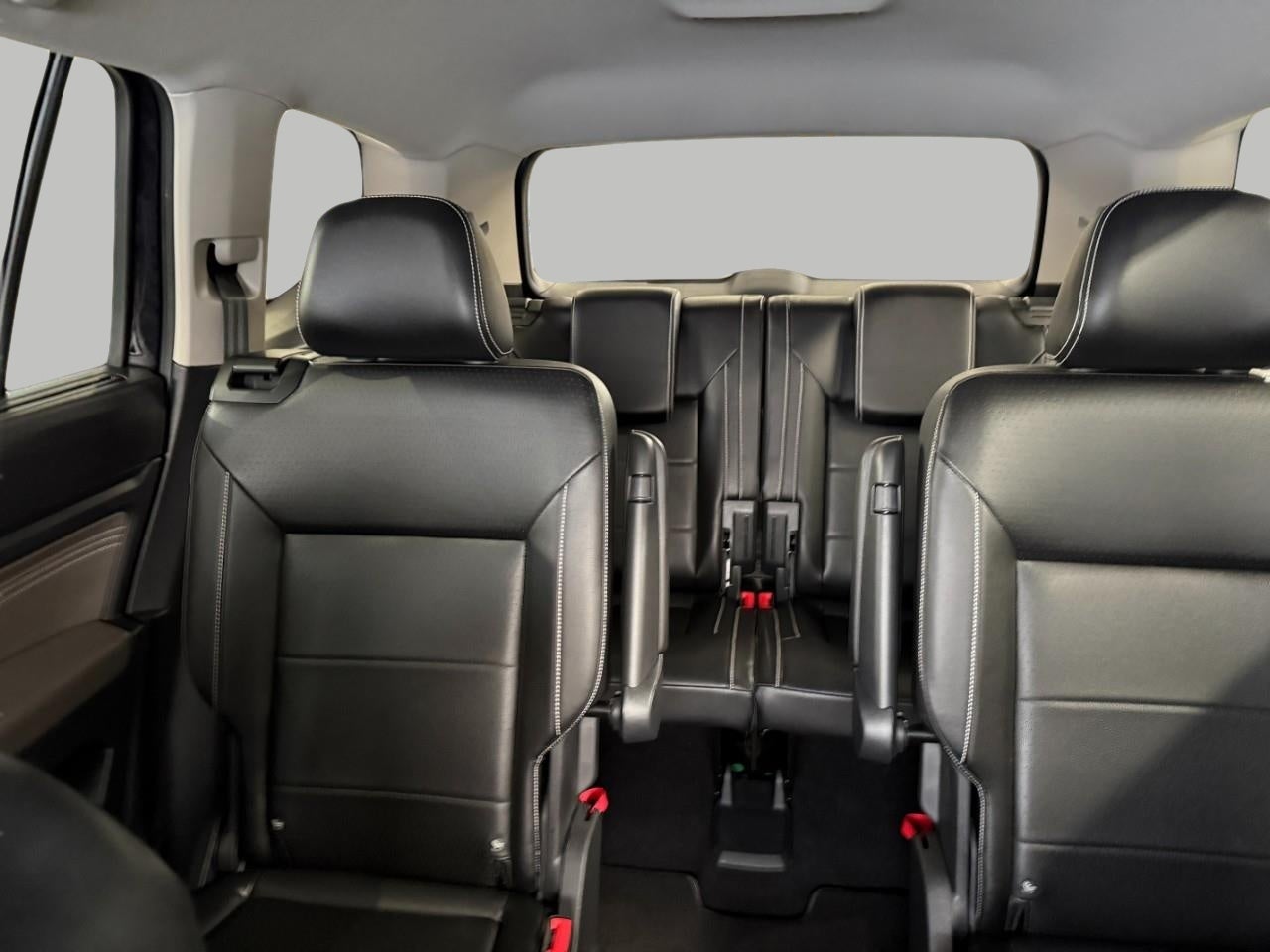 2022 Volkswagen Atlas 3.6L V6 SE w/Technology 4MOTION