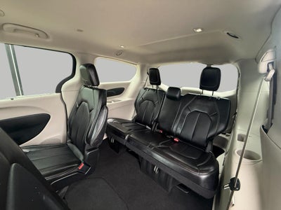 2024 Chrysler Pacifica Touring L FWD
