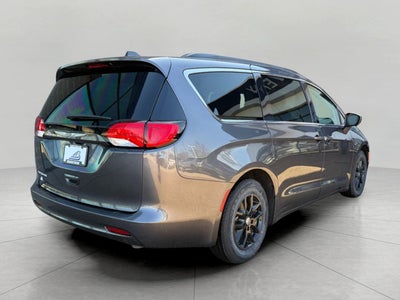 2021 Chrysler Voyager LXI FWD