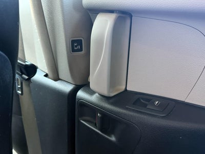 2021 Chrysler Voyager LXI FWD