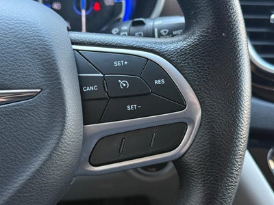 2021 Chrysler Voyager LXI FWD