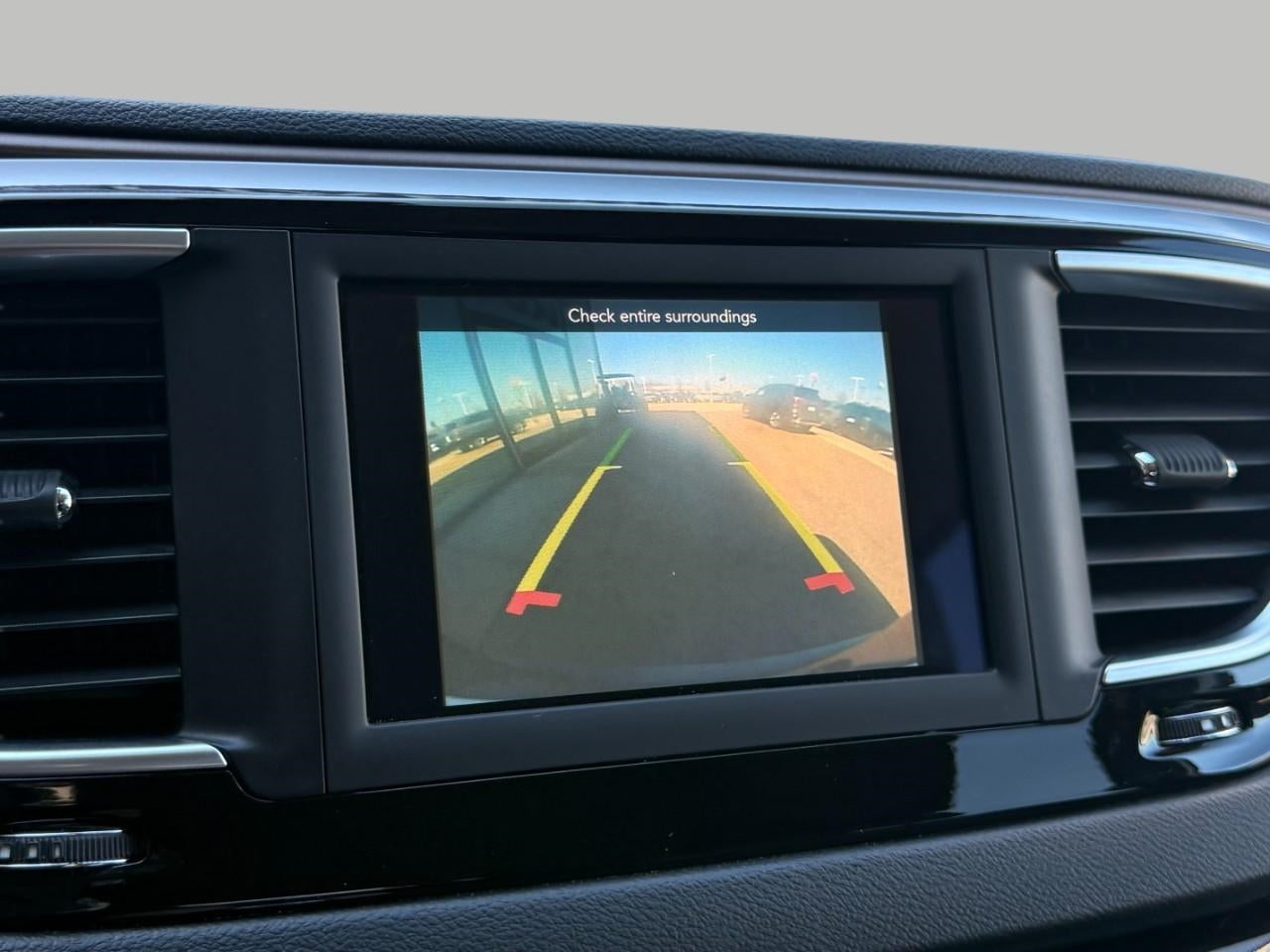 2021 Chrysler Voyager LXI FWD