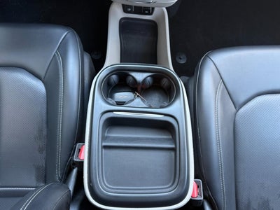 2021 Chrysler Voyager LXI FWD