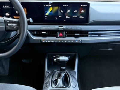 2025 Kia K4 LXS FWD
