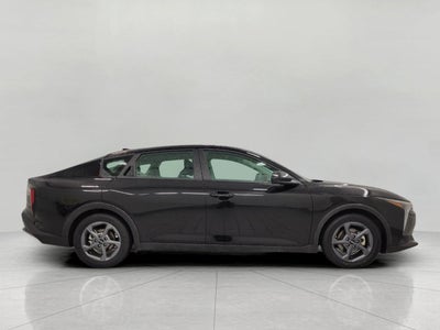 2025 Kia K4 LXS FWD