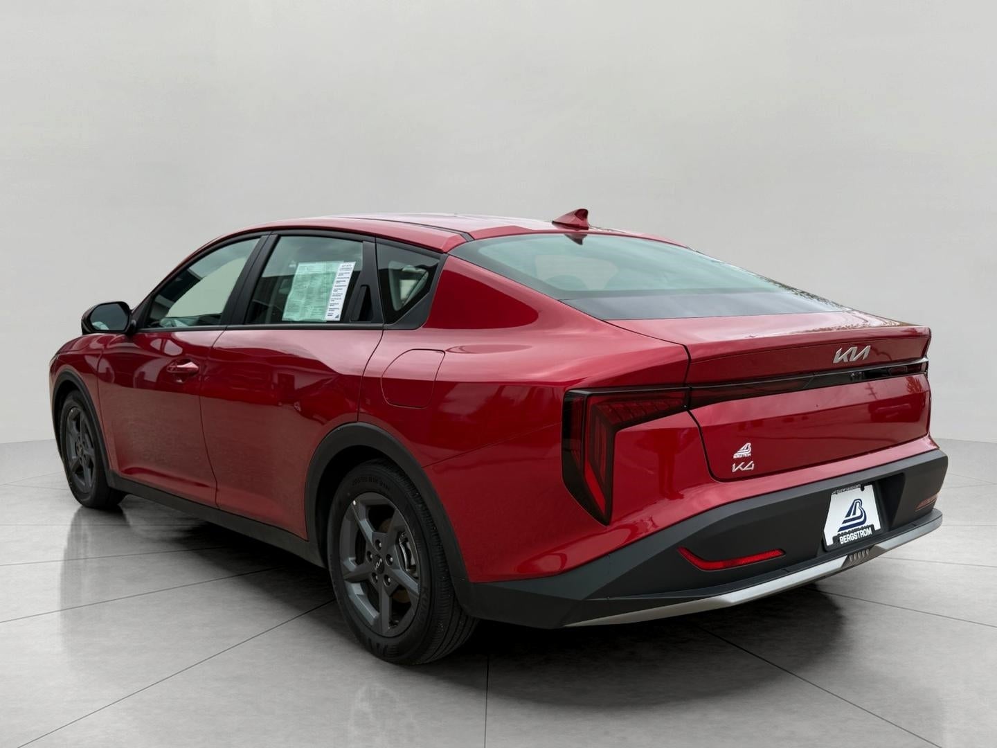 2025 Kia K4 LXS FWD