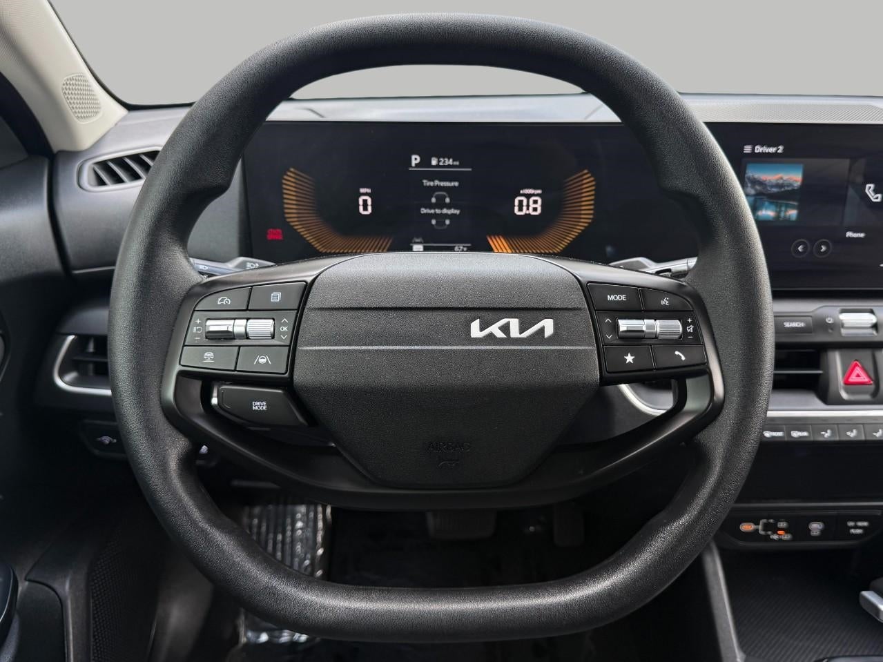 2025 Kia K4 LXS FWD