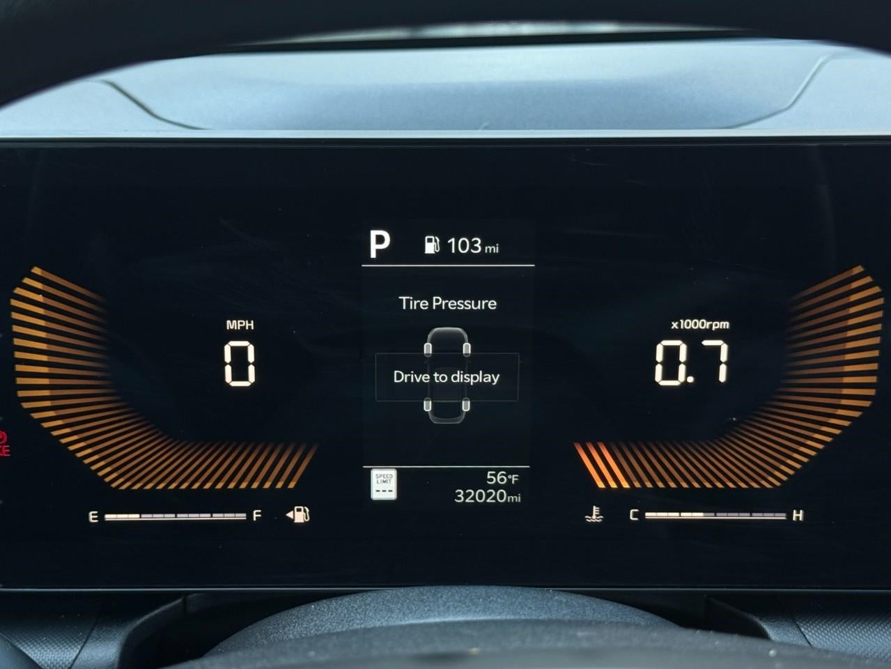 2025 Kia K4 LXS FWD