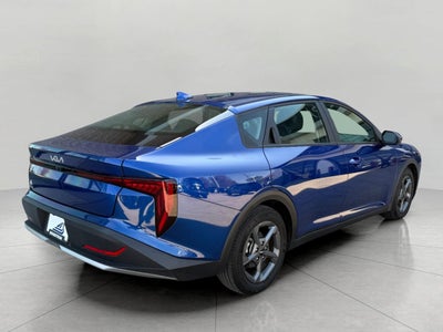 2025 Kia K4 LXS FWD