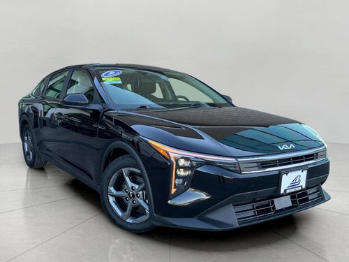 2025 Kia K4 LXS FWD