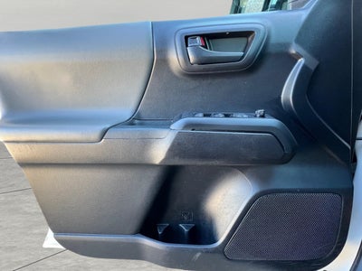 2021 Toyota Tacoma 4WD SR Double Cab 5' Bed V6 AT (GS)